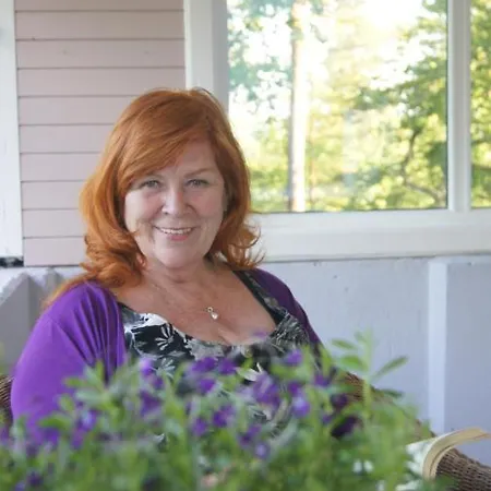 Glitretind Homestay Feriehus Andebu